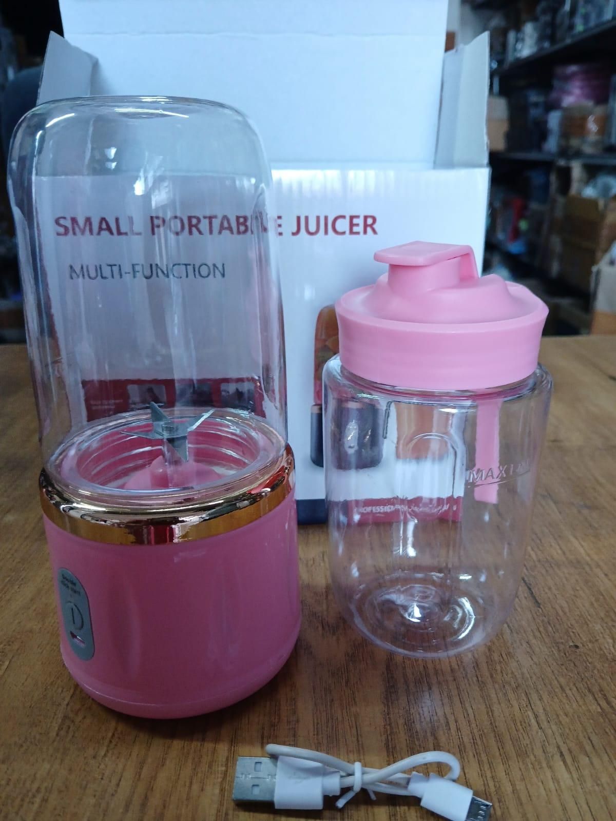 Small Portable Juicer – USB Rechargeable Travel-Friendly & Easy to Clean